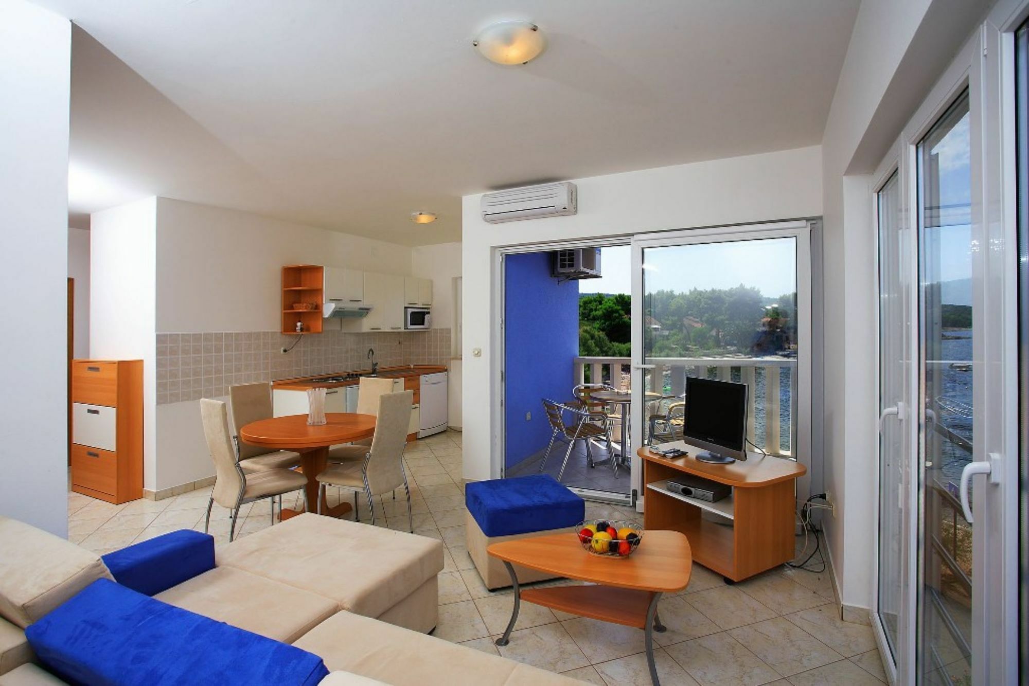 Aparthotel Marina Gromela Mirca  Экстерьер фото